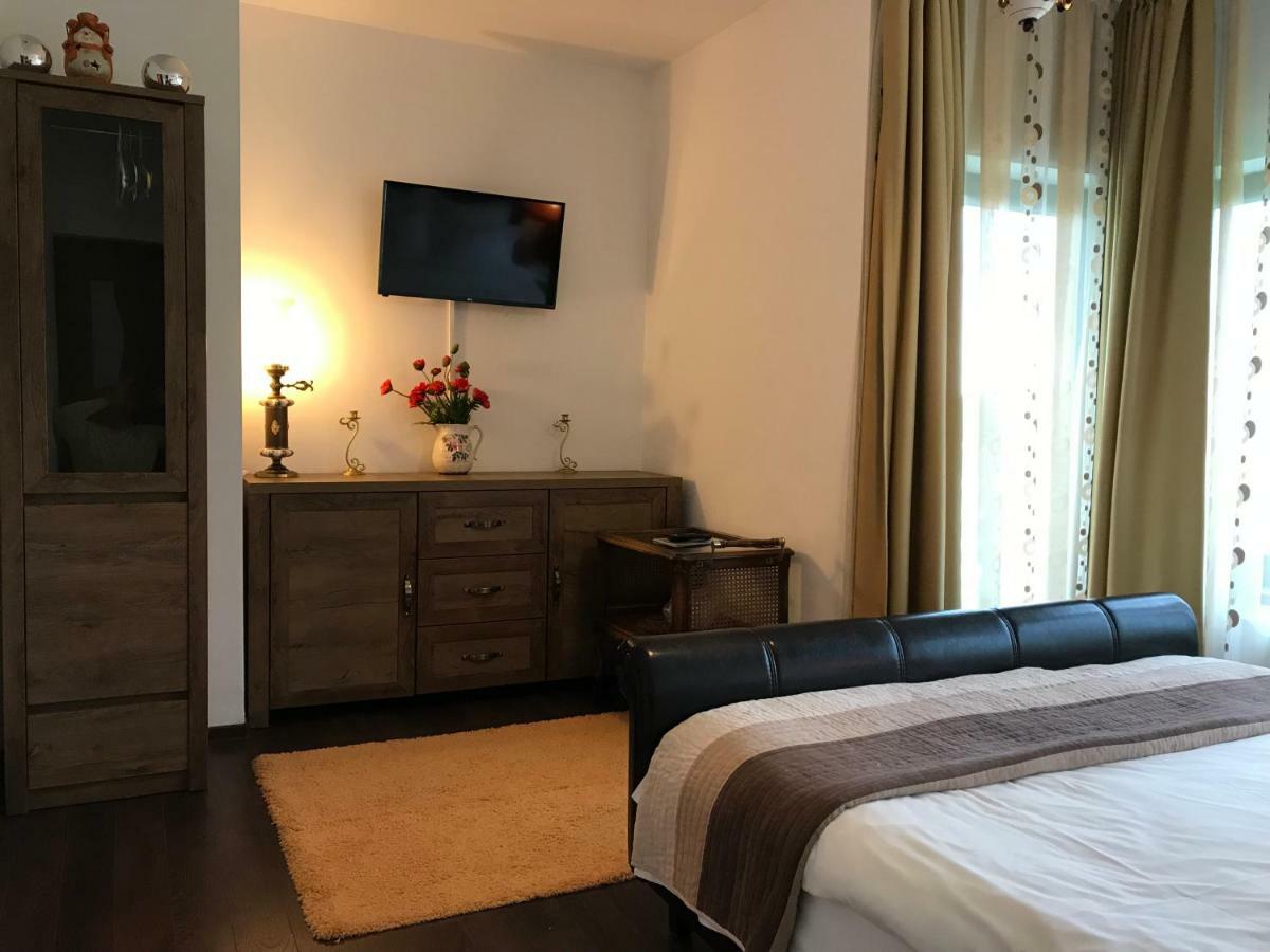 Apartmán Calea Poienii Penthouse Brašov Exteriér fotografie
